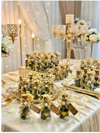 Nikah Şekeri - Jüt İp Süslemeli Cam Şişe & Draje Çikolata Hediyelik