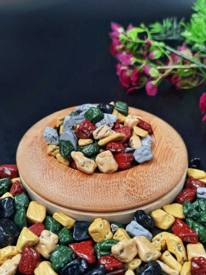 Malzeme - Çakıl Taşı Draje Çikolata Malzeme - Çakıl Taşı Draje Çikolata