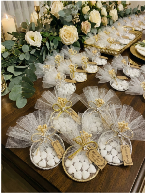 Jüt İp ve Tül Süslemeli Metal Halka & Beyaz Kalp Şeker Hediyelik