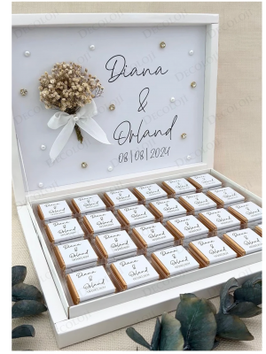 Kuru Çiçek Süslemeli Nişan Bohçası Çikolatası