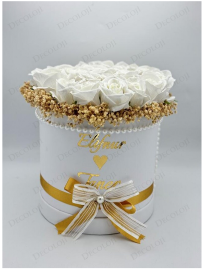 Kız İsteme - Beyaz Ambalaj Kaplama Kadife Beyaz Gül Kutusu & Çikolata Kutusu Kız İsteme Seti