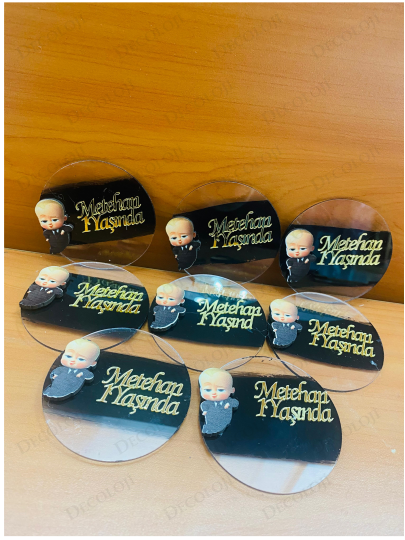 Bebek & Doğum - Karizmatik Bebek Karikatürlü Doğum Günü Pleksi Magnet Hediyelik Bebek & Doğum - Karizmatik Bebek Karikatürlü Doğum Günü Pleksi Magnet Hediyelik