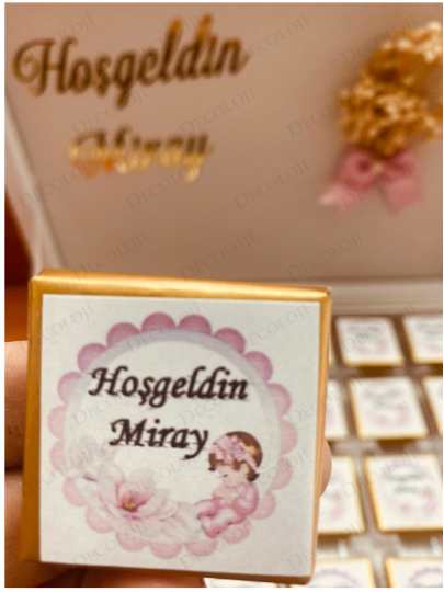 Bebek & Doğum - Pembe Kurdele Süslemeli Hoş Geldin Bebek Çikolata Kutusu Bebek & Doğum - Pembe Kurdele Süslemeli Hoş Geldin Bebek Çikolata Kutusu
