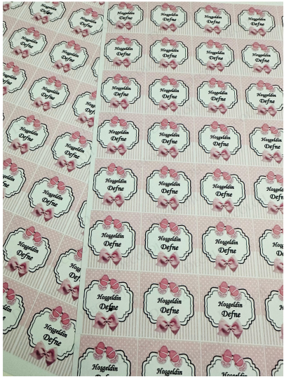 Malzeme - Yapışkanlı Kağıt Hoş Geldin Bebek İsim Etiketi: Tasarım 1