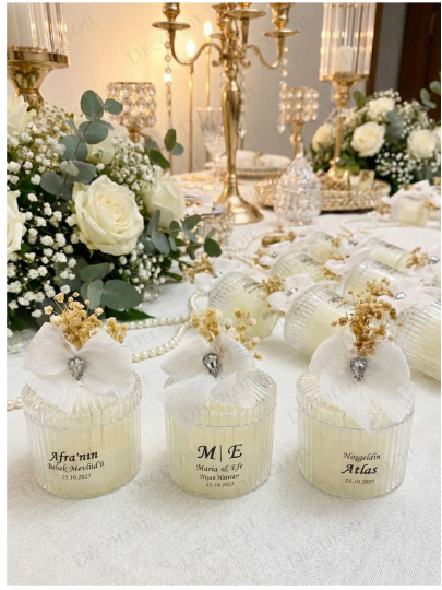 Nikah Şekeri - Nopeli Kurdele Süslemeli Şeffaf Etiketli Mika Kutu Mum Hediyelik