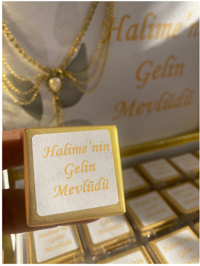 Söz, Nişan & Nikah - Zincir Aksesuarlı Nişan Bohçası Çikolatası