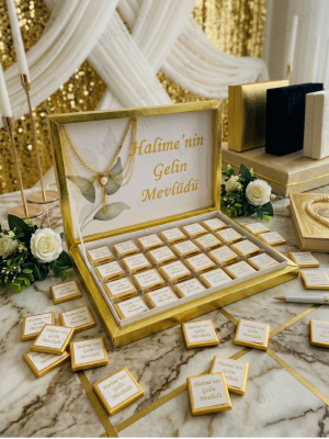 Zincir Aksesuarlı Nişan Bohçası Çikolatası