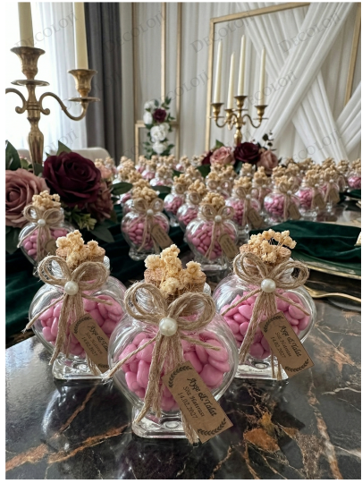 Nikah Şekeri - Jüt İp Süslemeli Kalp Şekilli Cam Kavanoz & Pembe Kalp Şeker Hediyelik