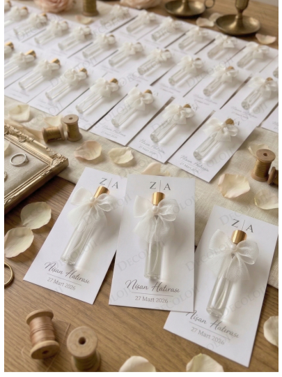 Nikah Şekeri - Nopeli Kurdele Süslemeli Sprey Kapaklı Cam Şişe Şeffaf Kolonya & Kart Hediyelik